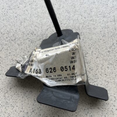 Suporte Esquerdo da travessa ML Mercedes A1636260514