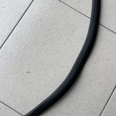 Borracha divisória da bateria Mercedes  A2046280198