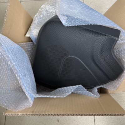 Revestimento de coluna do rádio Mercedes A2037270880  9051