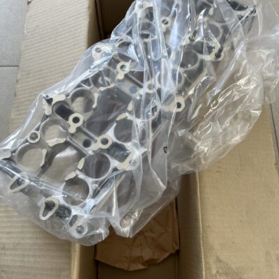 Tampa cabeça motor Mercedes A6110100436