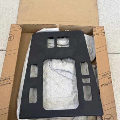 Revestimento consola central Mercedes A2026830000