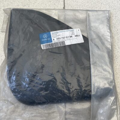 Tampa de coluna Mercedes A2037370188   9B51