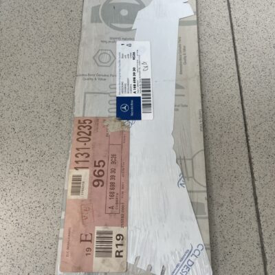 Proteção do pára-choque Mercedes A1686983930    9C26