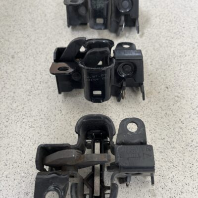 Fecho Mercedes A2198800160