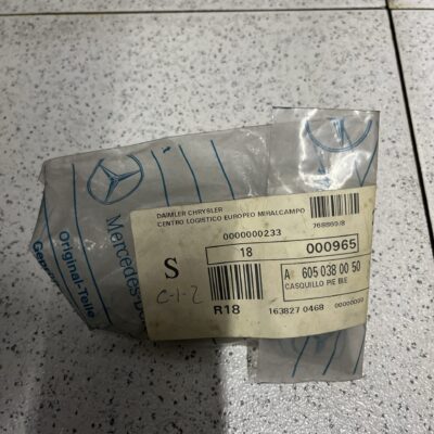 Casquilho das velas Mercedes A6050380050