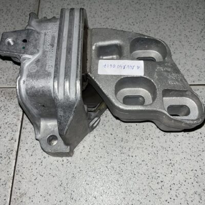 Apoio de motor Mercedes A2462400617