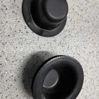 Casquilho do amortecedor Mercedes A1683260187