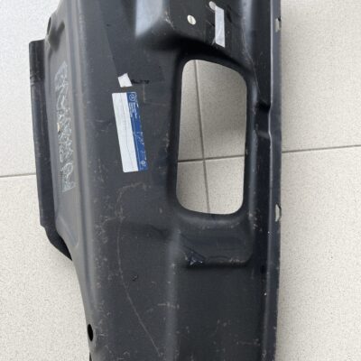 Ilharga inferior Mercedes A1246370160