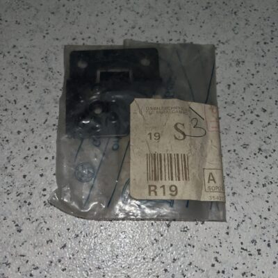 Suporte do guarda Lamas Mercedes A2116202014