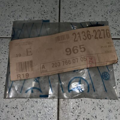 Junta do puxador externo Mercedes A2037660705