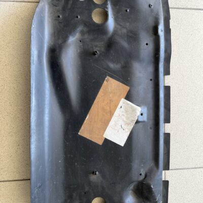 Divisória do compartimento de motor Mercedes A2016207478