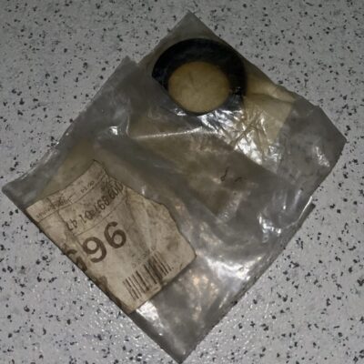 Retentor Mercedes A0099970147