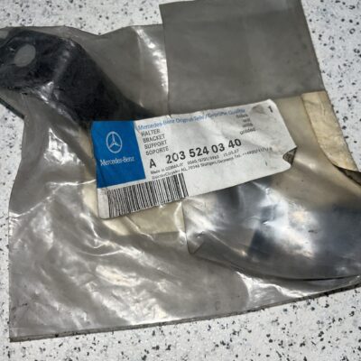 Suporte do resguardo do motor Mercedes A2035240340