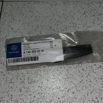 Escova limpa vidros Mercedes A1408200045