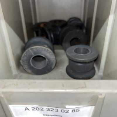 Casquilho da barra estabilizadora Mercedes A2023230285