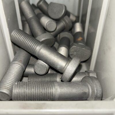 Pernos de roda Mercedes A3094020271