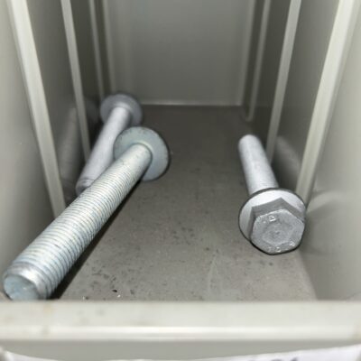 Parafuso Mercedes A6709900304