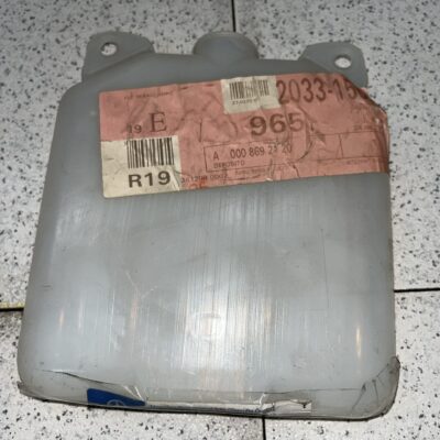 Reservatório de água limpa vidros Mercedes A0008692120