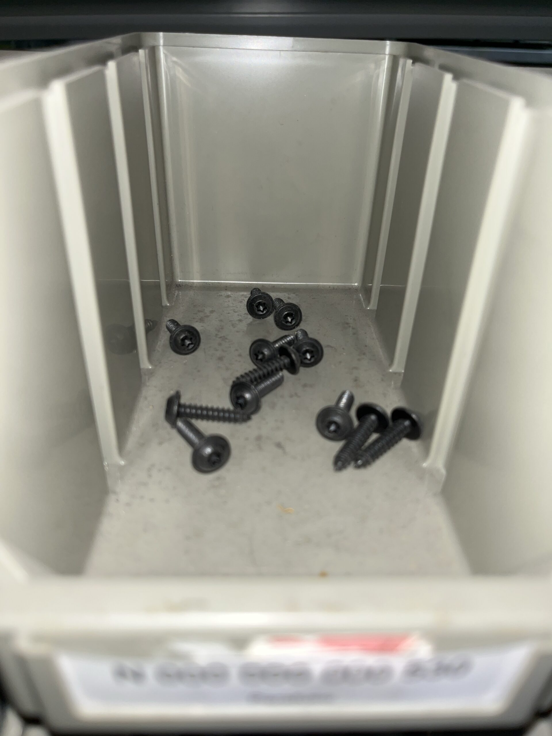 Parafuso Mercedes N000000000530