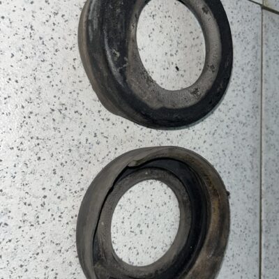 Calço da mola de suspensão Mercedes A2103210284