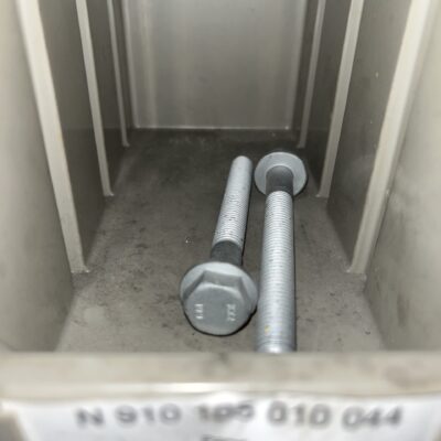 Parafuso Mercedes N910105010044