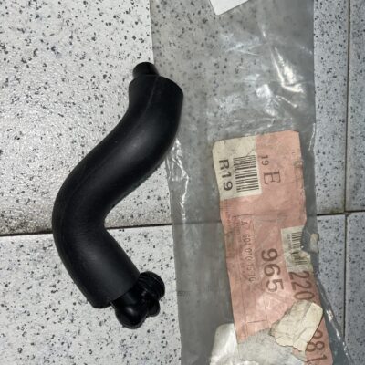 Tubo da tampa do motor Mercedes A6010101570