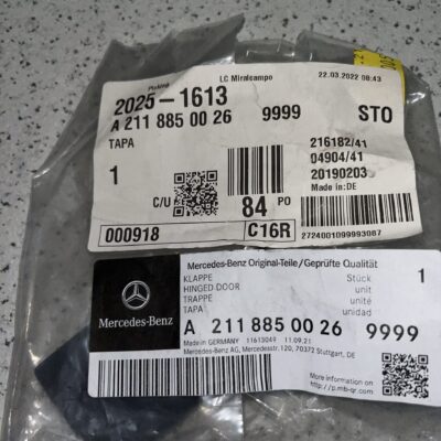 Tampa do pára-choque Mercedes A2118850026