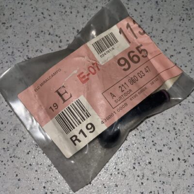 Bico do esguicho do limpa para brisa Mercedes A2118600347