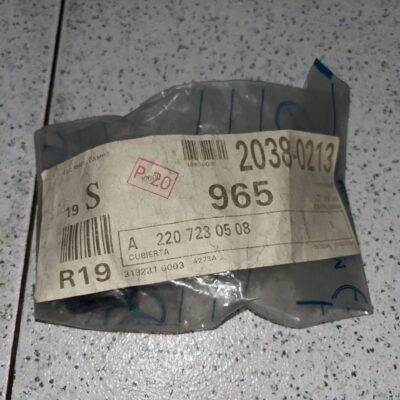 Resguardo da dobradiça Mercedes A2207230508