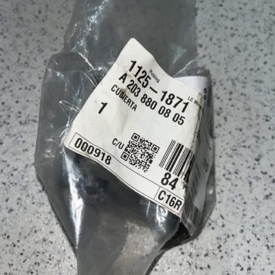 Tampa do para choque Mercedes A2038800805 9999