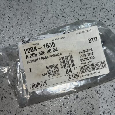 Tampa de reboque Mercedes A2058850824