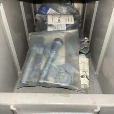 Jogo Parafuso braço de suspensão Mercedes A2203503106