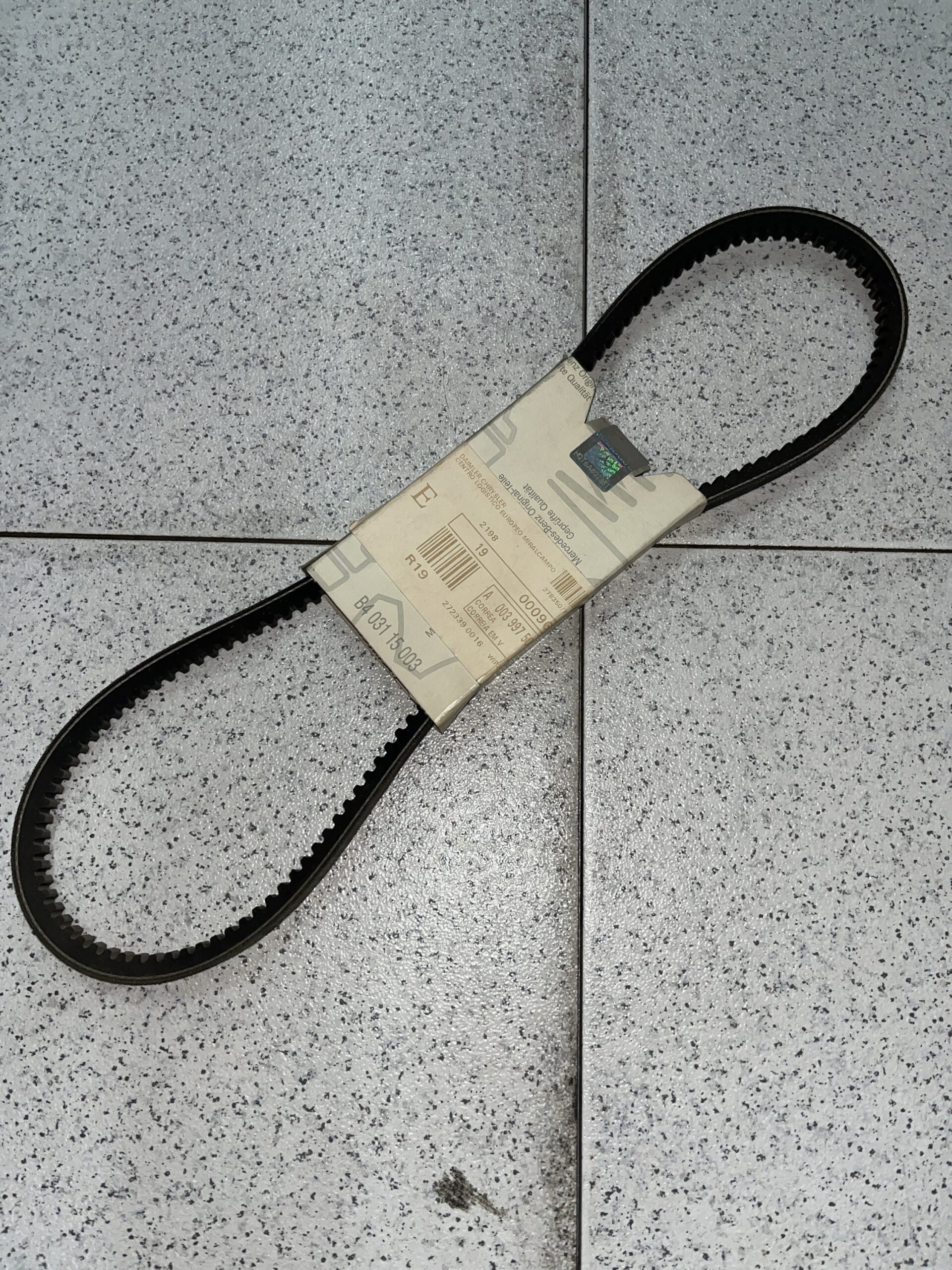 Correia acessórios Mercedes A0039975092