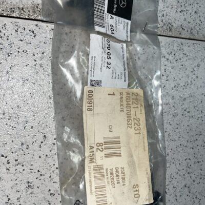 Tubo água Mercedes A6040700532