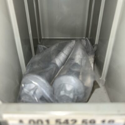 Parafuso braço de suspensão Mercedes A2123330071