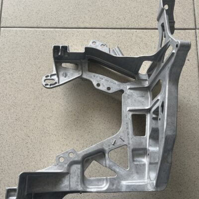 Suporte frontal Mercedes A2056225300