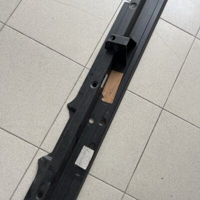 Reforço do piso dianteiro Mercedes A2106103425