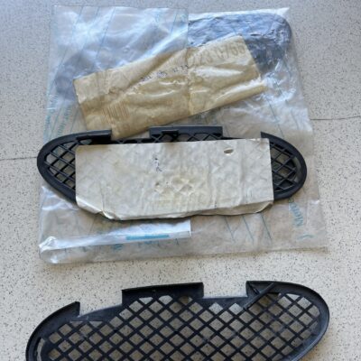 Grelha Mercedes A2028851223