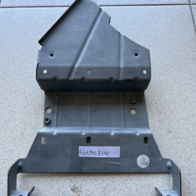 Suporte de amplificador Mercedes A2115458740
