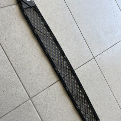 Grelha Mercedes A2038852623