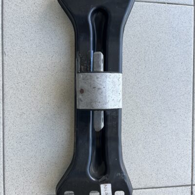 Apoio de motor Mercedes A2042420501