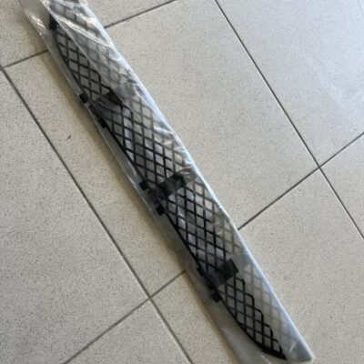 Grelha Mercedes A2108850053