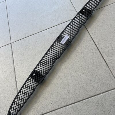 Grelha Mercedes 2208850023