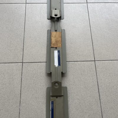 Reforço do chão traseiro Mercedes A6383101790