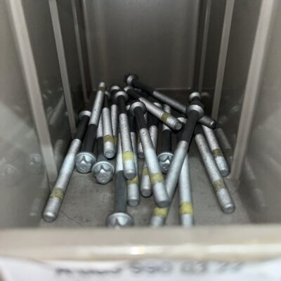 Parafuso dos injetores Mercedes A0039900322