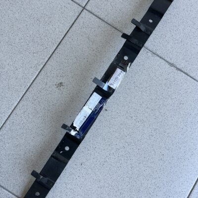 Suporte do guarda Lamas Mercedes A9425220384