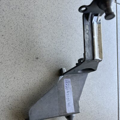 Suporte da unidade hidráulica Mercedes A220431040