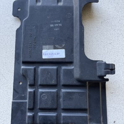 Revestimento lateral do guarda Lamas Mercedes A2025241230