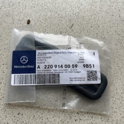 Revestimento de cinto Mercedes A2209140059   9B51