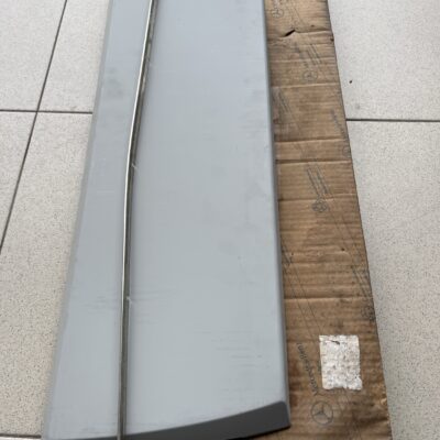 Friso de porta Mercedes A2016900740